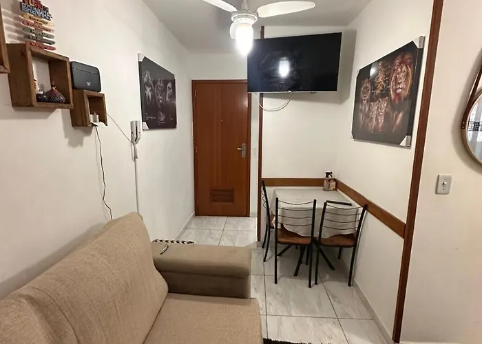 Apartamento à 200 mts da praia do forte Cabo Frio